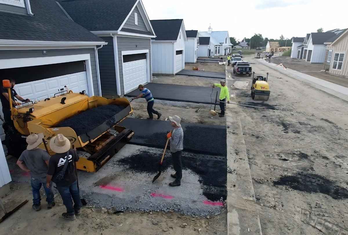 Paving work by Pave FL