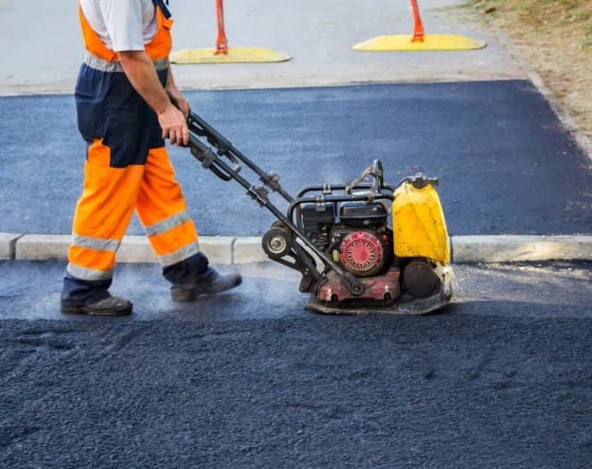 Paving work by Commercial Asphalt