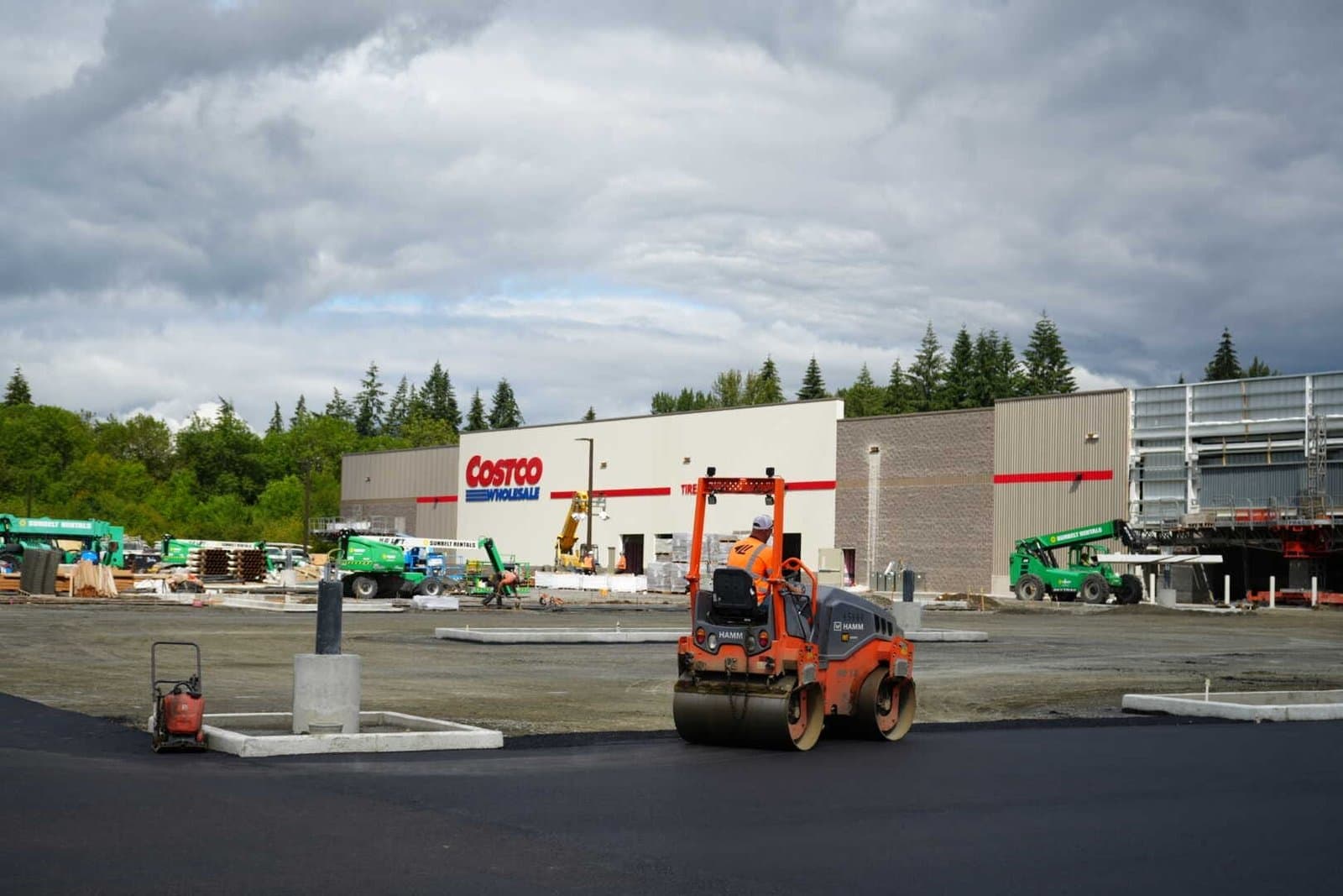 Paving work by Lakeside Industries Foster Road Asphalt Plant